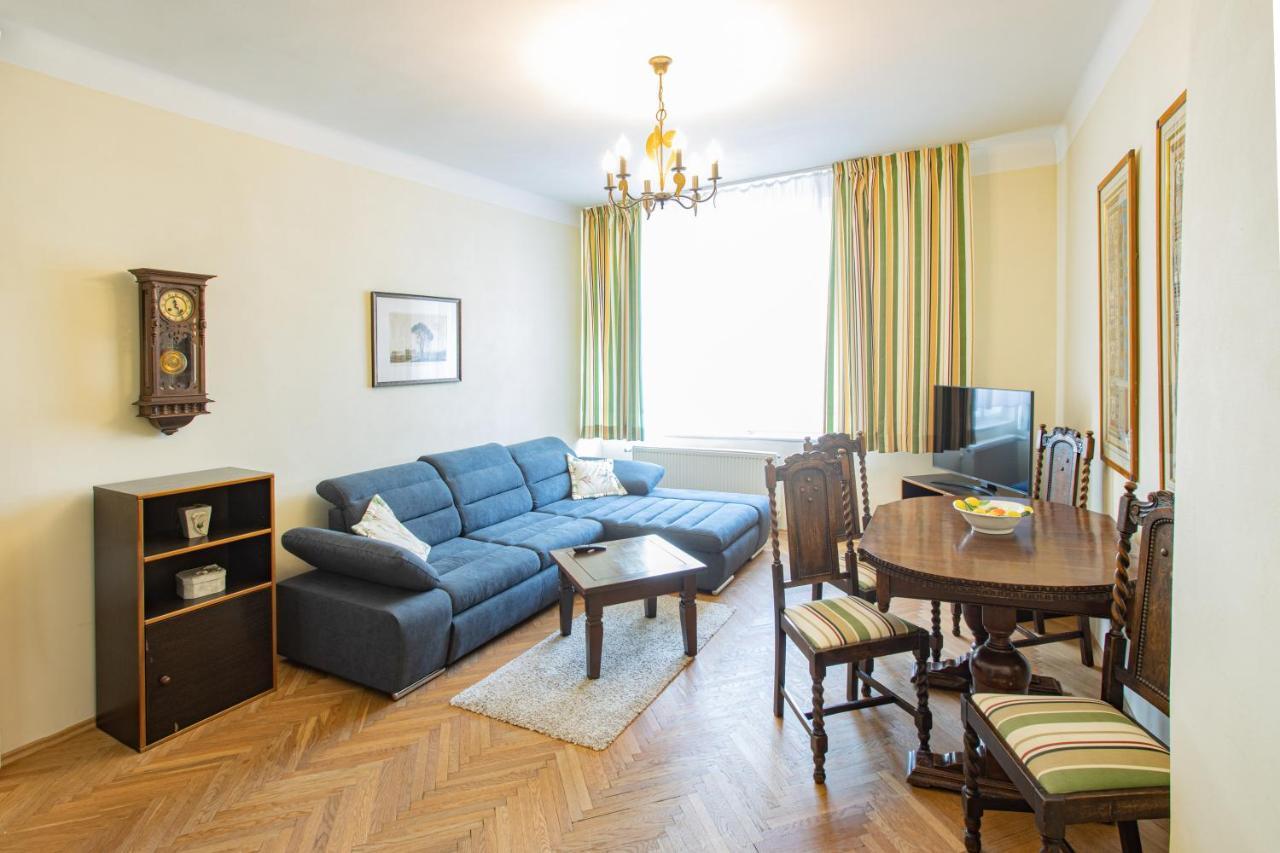Melissa Apartments カルロヴィ・ヴァリ エクステリア 写真