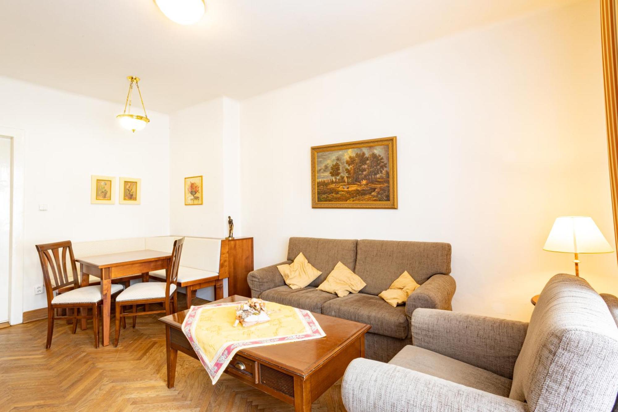 Melissa Apartments カルロヴィ・ヴァリ エクステリア 写真